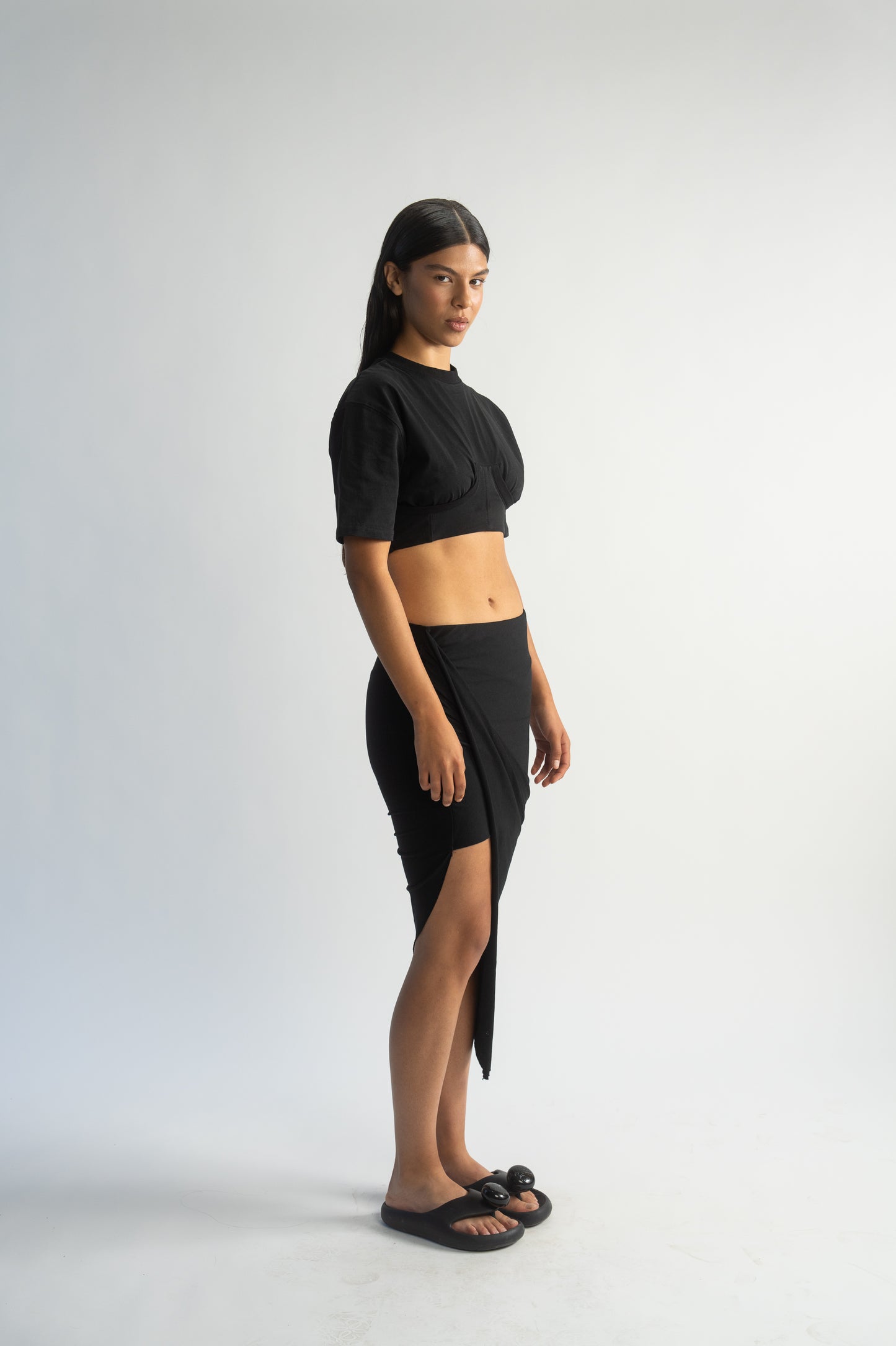 LK NO 4 BLACK SKIRT